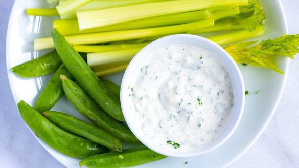 Blue Cheese Ranch: The Bold, Creamy Dressing You’ll Crave