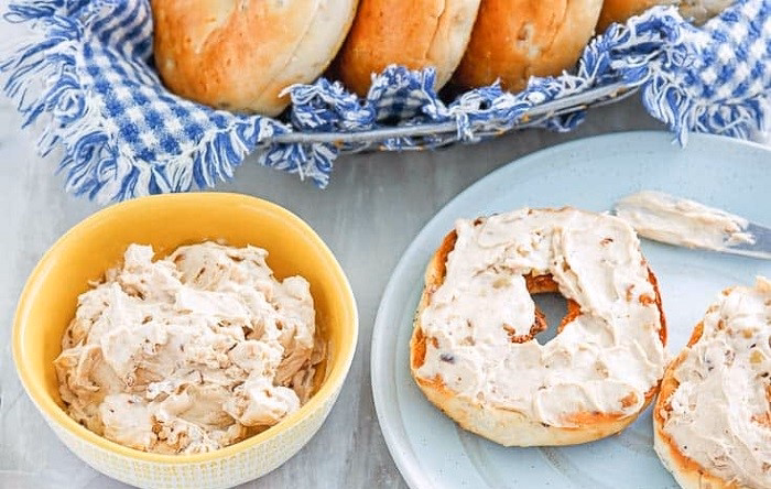 Nutrition Facts of Honey Walnut Cream Cheese