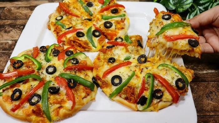 Spiral Pizza and Water