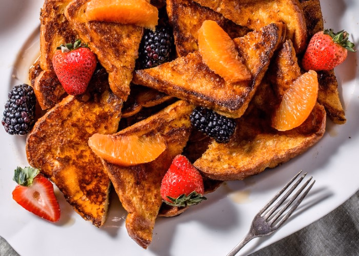 Cooking the French Toast