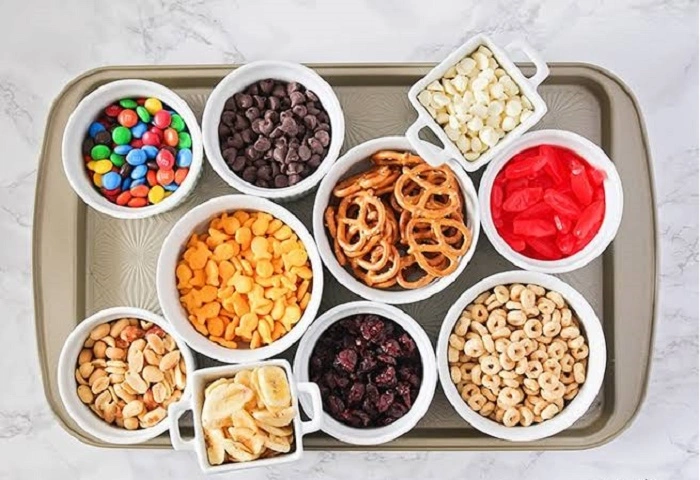 For this snack mix you need: