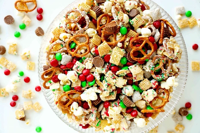reindeer snack mix recipe