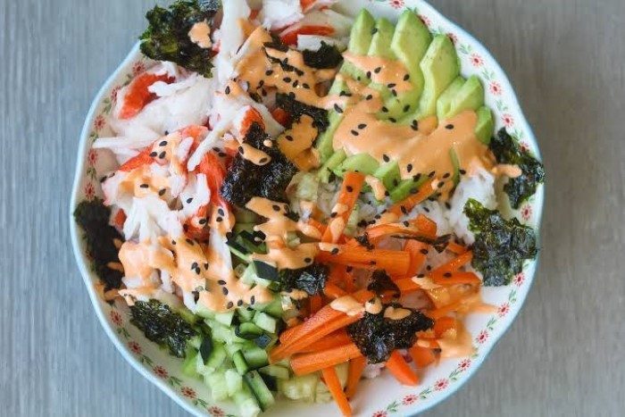 How to Make California Roll Crab