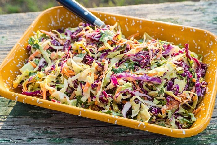 What are the best sides to have with smoked pulled pork